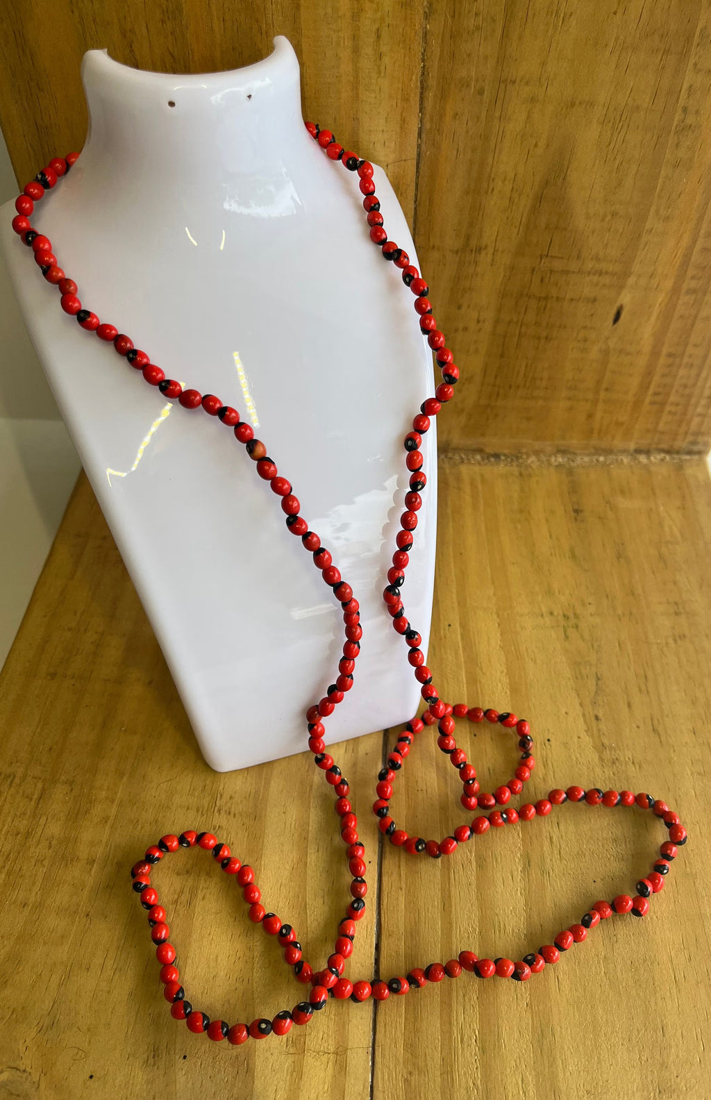 Peony Bead Protection Necklace - Collar de Protección Peonía