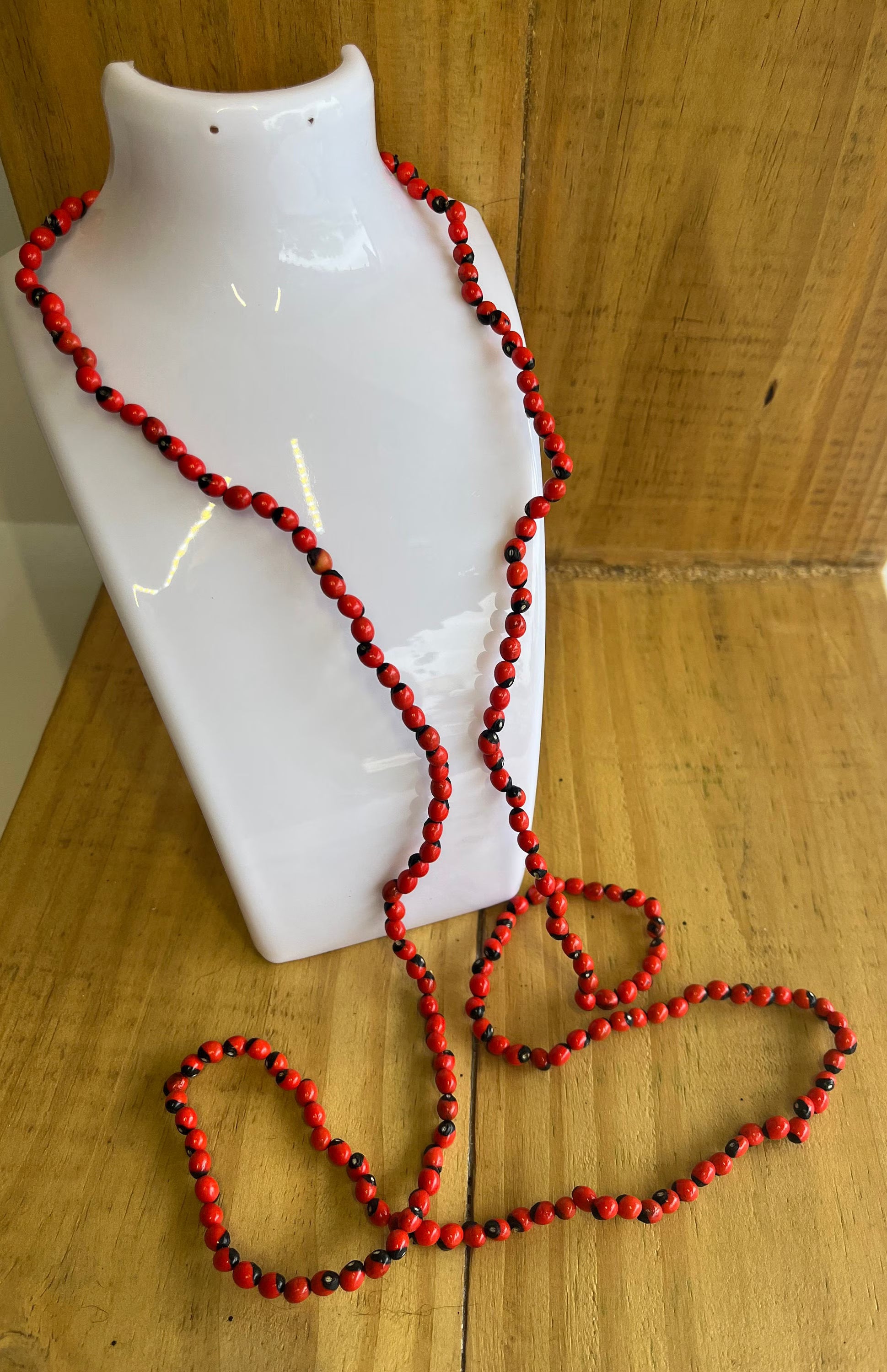 Peony Bead Protection Necklace - Collar de Protección Peonía